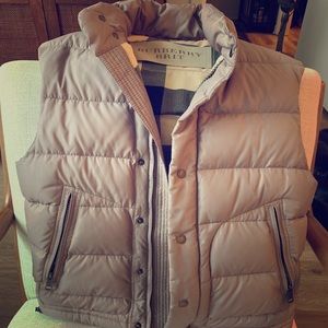 Classic tan Burberry Brit puffer vest